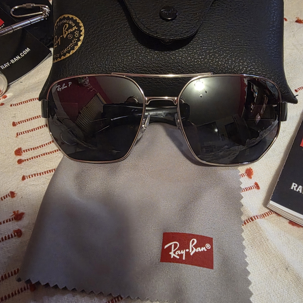 Ray-Ban Black Sunglasses with Case & Cleaning Kit